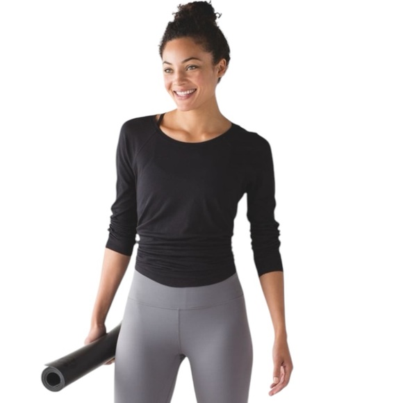 LULULEMON Black Locarno Long Sleeve Tee Shirt | Lightweight Scoop Neck Top | 6 - Picture 3 of 9